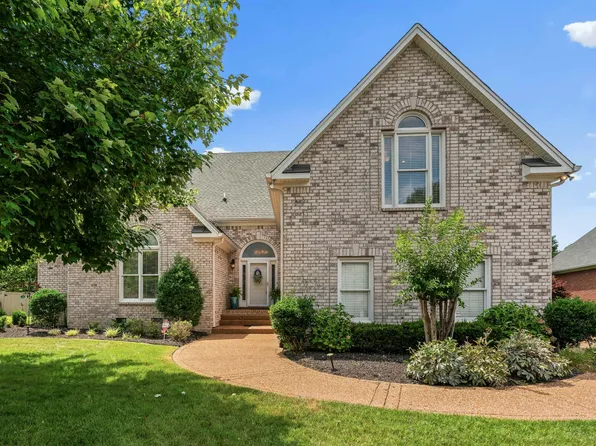 2117 Amanda Meadow Ct, Hermitage, TN 37076