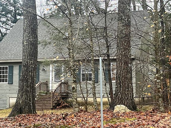 2nd image of 13 Rangeway Rd