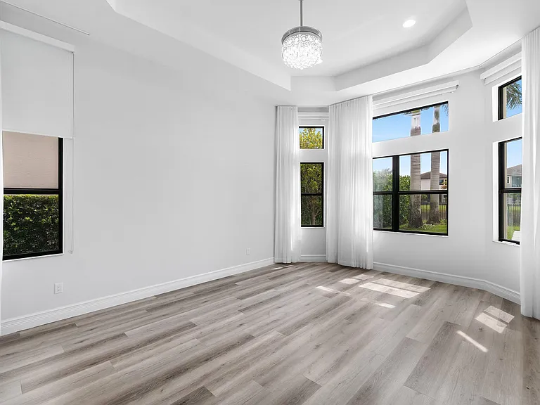 17352 Rosella Rd — Photo 18