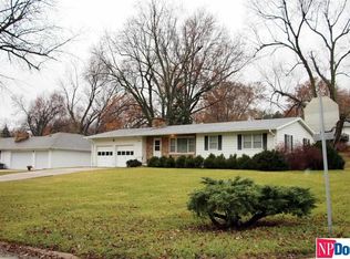 1306 S 93rd St, Omaha, NE 68124