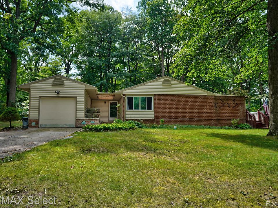 1st image of 1522 Woodslea Dr