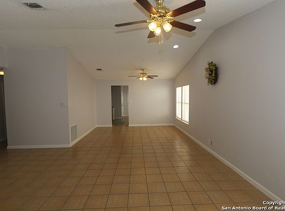 2nd image of 6947 Sunshine Tree Dr