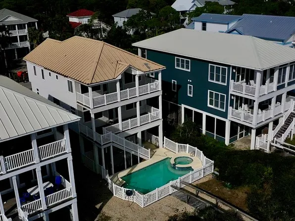 2274 Sailfish Dr, Eastpoint, FL 32328