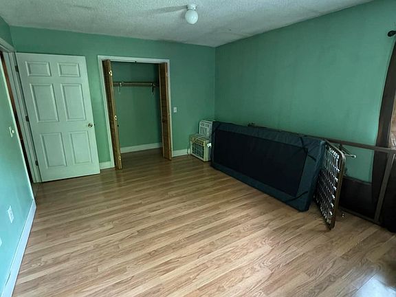 5th image of 395 High Rock Rd