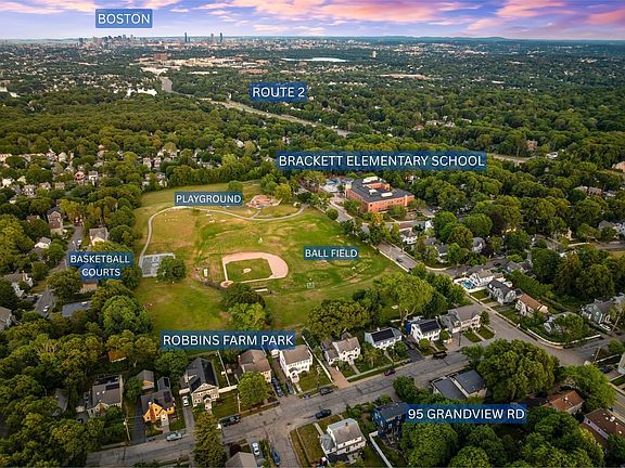 3rd image of 95 Grandview Rd