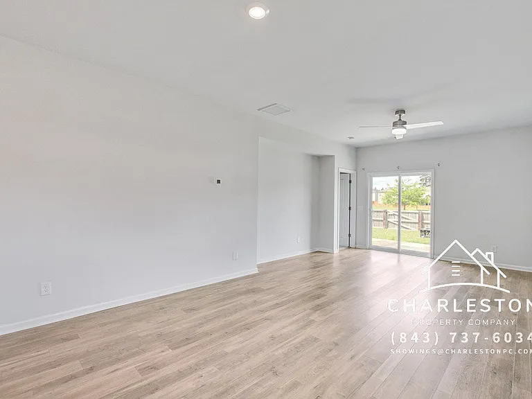 347 Matuskovic Dr — Photo 12
