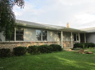 609 Ives Rd, Mason, MI 48854