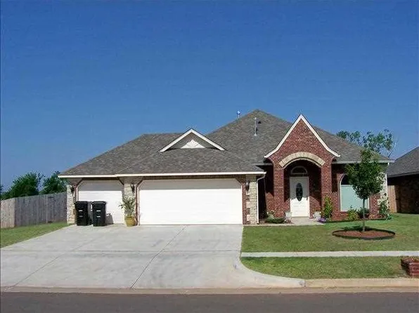 1801 Mead Ln, Moore, OK 73170