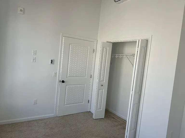 8 Grove St #307 — Photo 8