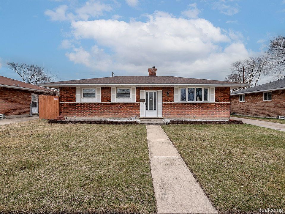 1st image of 162 Ross Dr