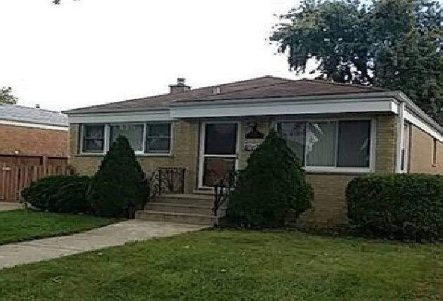 1st image of 3633 Sarah St