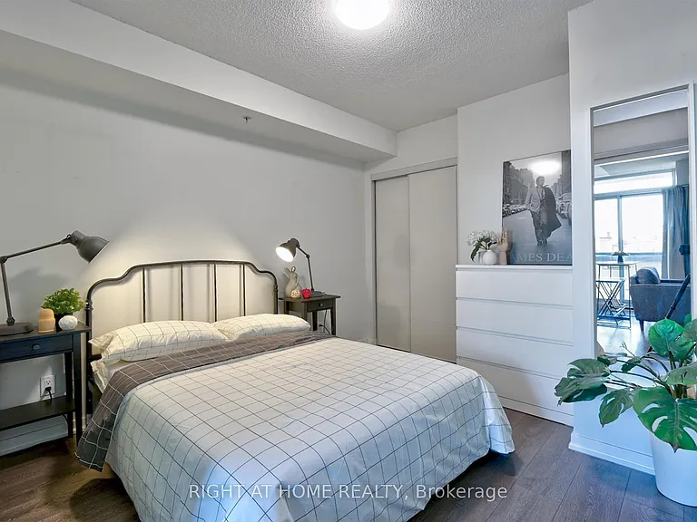 68 Abell St W #336 — Photo 3