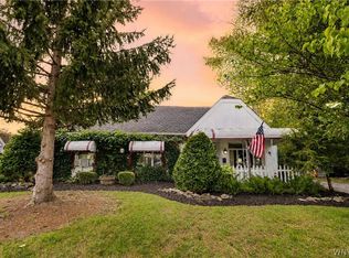 18 Christa St, Buffalo, NY 14225