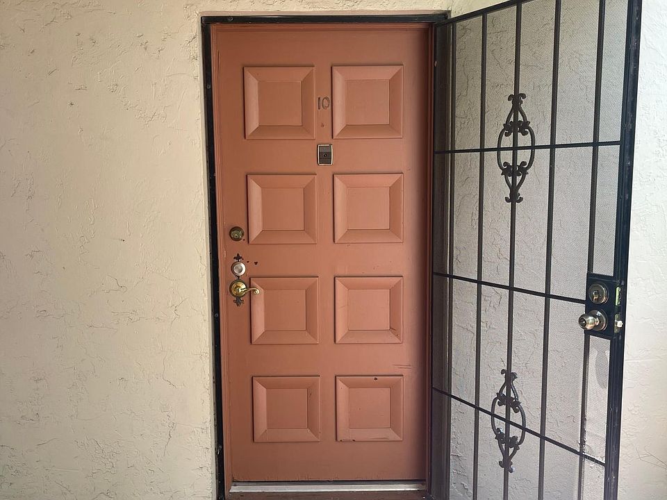 Royal Arms Condominiums 518 Orange Dr Altamonte Springs, FL Zillow