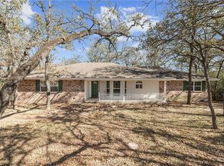 1733 Arrington Rd, College Station, TX 77845