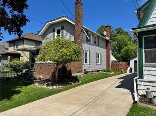 52 S New York St, Lockport, NY 14094