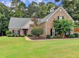 1915 Tribble Valley Dr, Lawrenceville, GA 30045