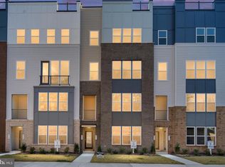 2536 Neabsco Common Pl, Woodbridge, VA 22191