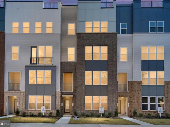 2536 Neabsco Common Pl, Woodbridge, VA 22191