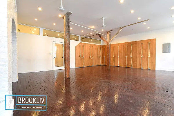 Rented by null | media 19