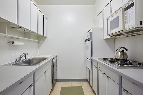 Sold by Brown Harris Stevens | media 5