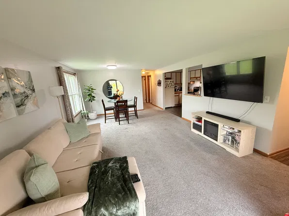 6905 Witmer Rd APT 3, North Tonawanda, NY 14120