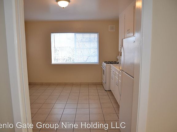 4th image of 1694 Kentfield Ave APT 3