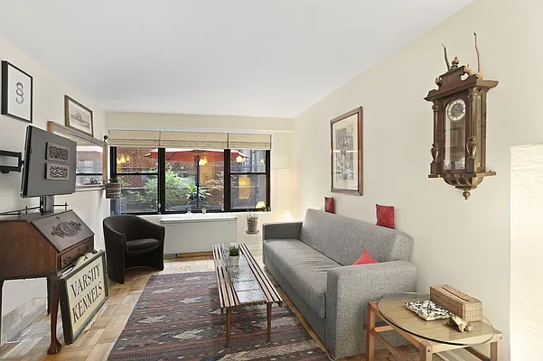 Sold by Citi Habitats | media 8
