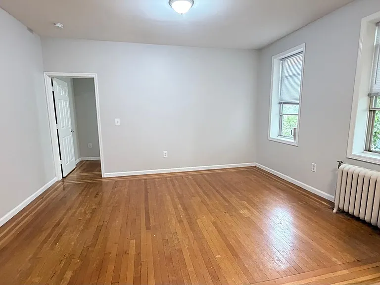 26 Kensington Ave #502 — Photo 5