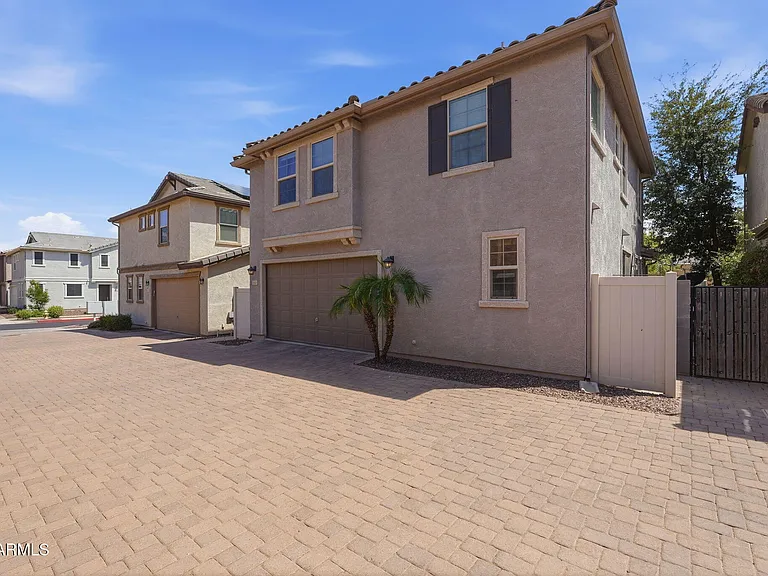 464 N Ranger Trl — Photo 39