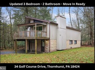 34 Golf Course Dr, Thornhurst, PA 18424