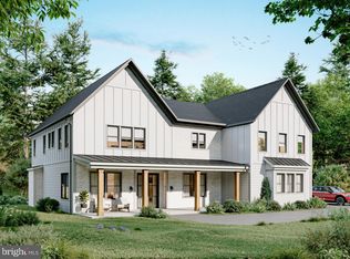 2922 Martin Ter, Haymarket, VA 20169