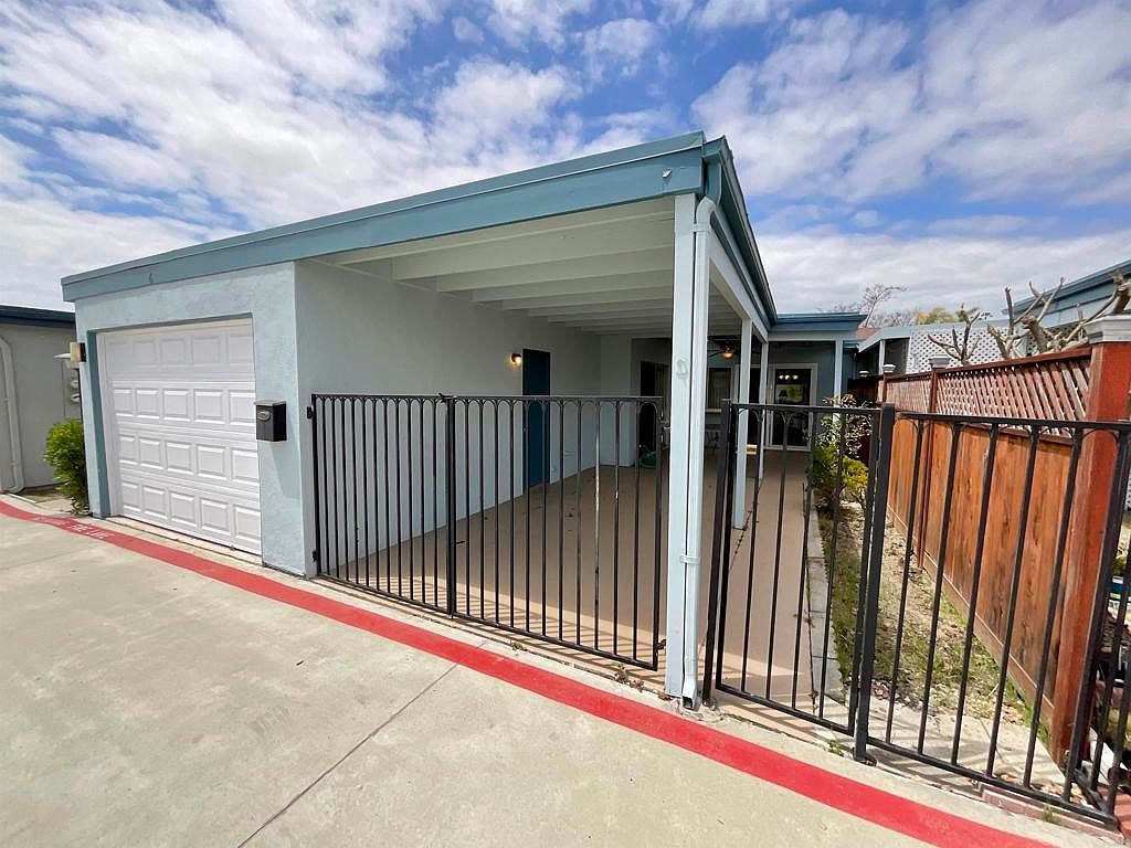 3839 Vista Campana S UNIT 6