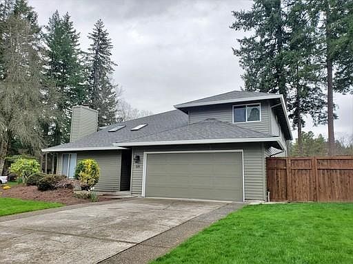 1st image of 519 NE Geraldine Dr