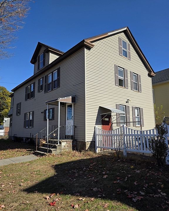 2nd image of 24 Rowley St