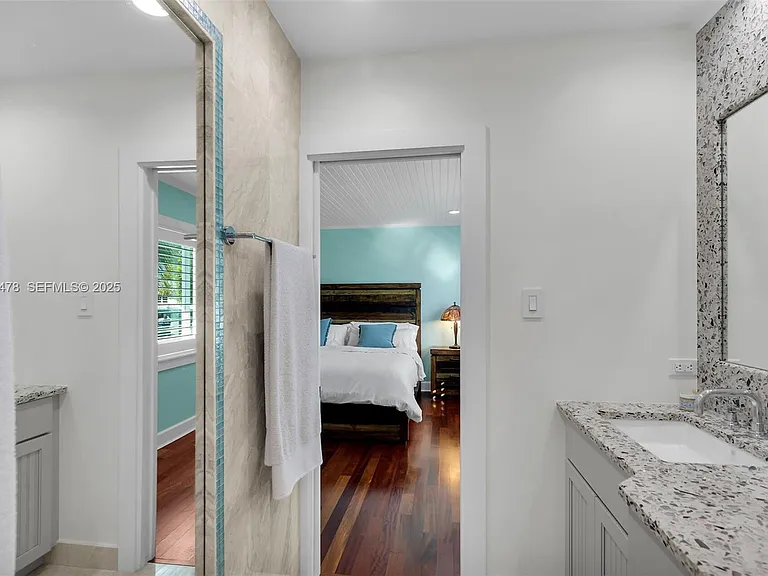 232 W Seaview Dr — Photo 42