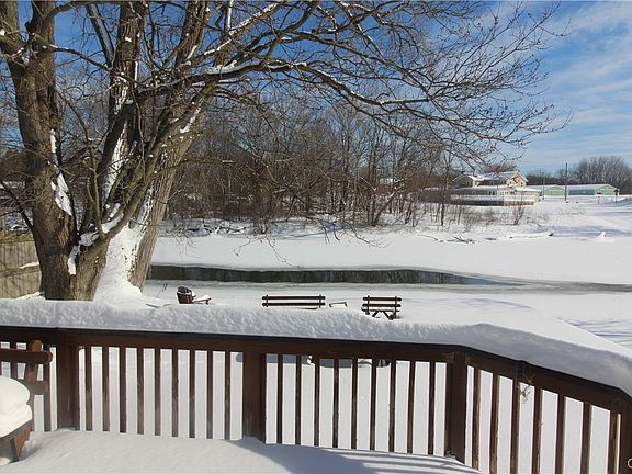 3rd image of 6792 Guyder Rd