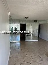 2025 NE 164th St — Photo 3