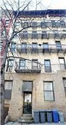 Sold by Manhattan Flats | media 20