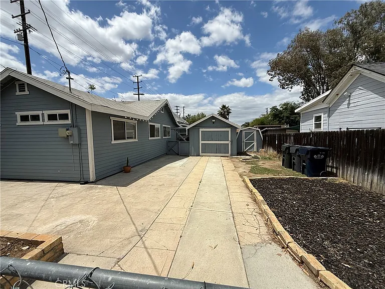 529 E Central Ave — Photo 3