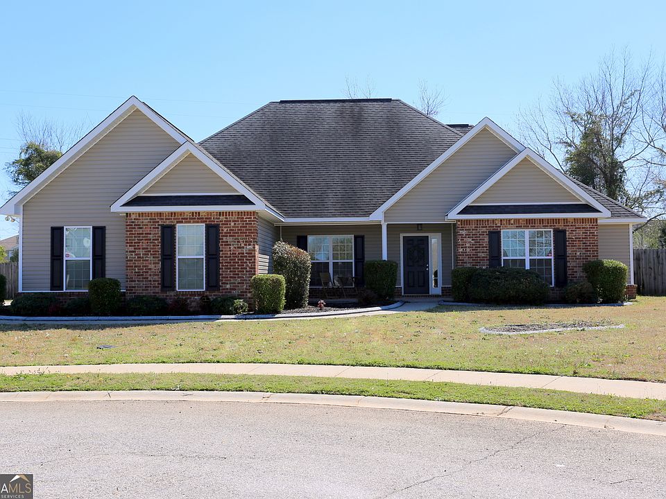 1st image of 327 Lovorn Cir