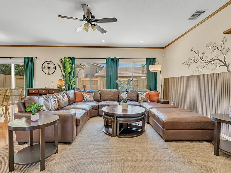 9504 Clear Springs Cir — Photo 23