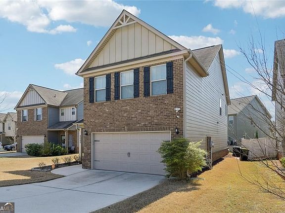 3rd image of 2002 Bridgewater Pass