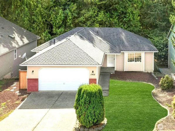 17418 Redhawk Drive, Arlington, WA 98223