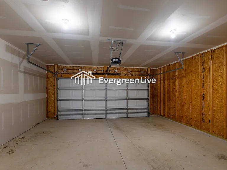 223 E Northern Ct — Photo 22