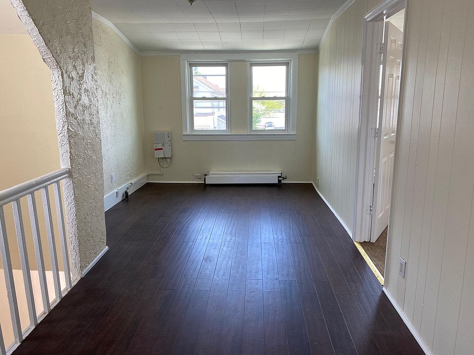 2nd image of 27 Evans Ave Floor 2