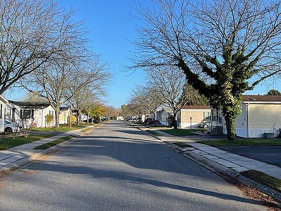 Ridgewood Manor Park.