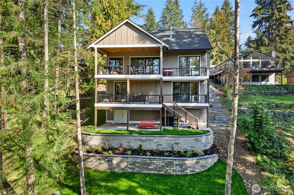 4804 W Tapps Drive E, Lake Tapps, WA 98391 | MLS #2481720