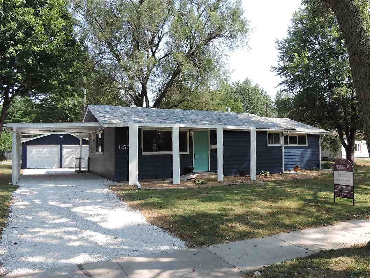 1150 Brooks Ave photo 1