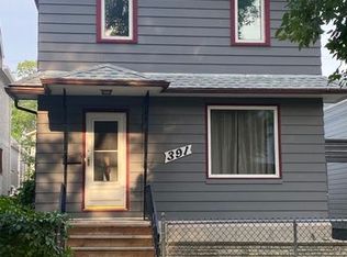 391 Toronto St #1A, Winnipeg, MB R3G1S4